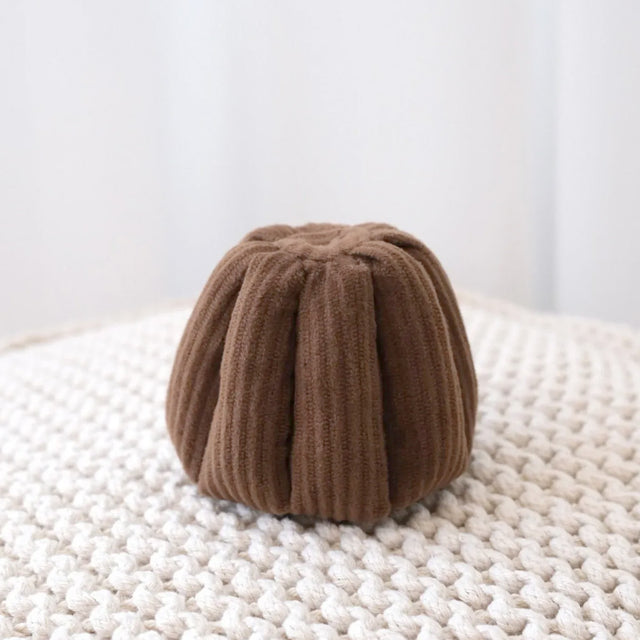 Lambwolf Collective Schnüffelspielzeug CANELÉ Kuchen Interaktiv