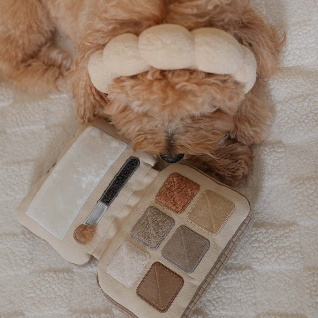 Lambwolf Collective Schnüffelspielzeug EYESHADOW PALETTE Interaktiv