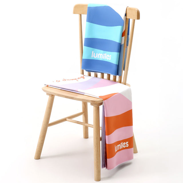 lumiies The Beach Towel – Dackel, Blue Lagoon (80x160 cm) Hundehandtuch