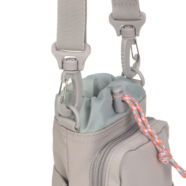 PALOPA Flaschen- und Leckerlitasche Boudi, Taupe Taschen
