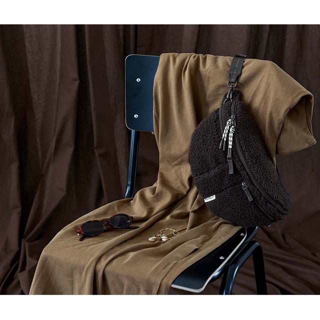PALOPA Leckerlibeutel Bum Bag Emma Teddy-Fleece, Brownie Leckerlibeutel