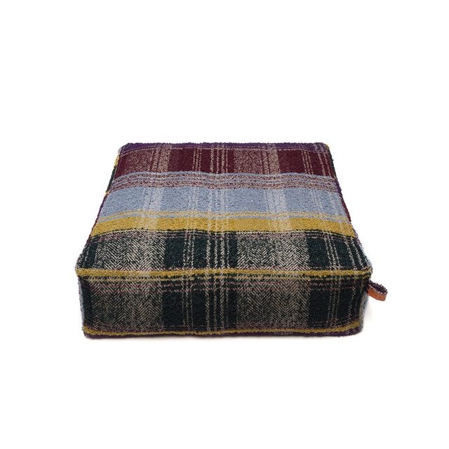 Cloud7 Hundebett | Cube Tartan Purple Hundebett M