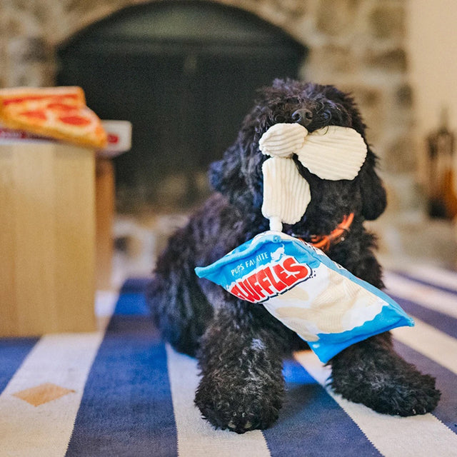 P.L.A.Y. Hundespielzeug, Fluffles Chips Stoffspielzeug