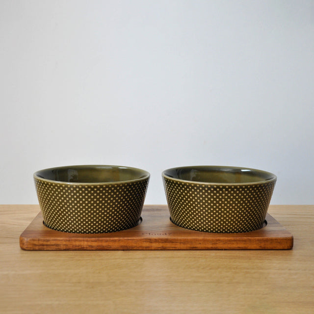 Cloud7 Napfunterlage Dog Station | Akazienholz Napf