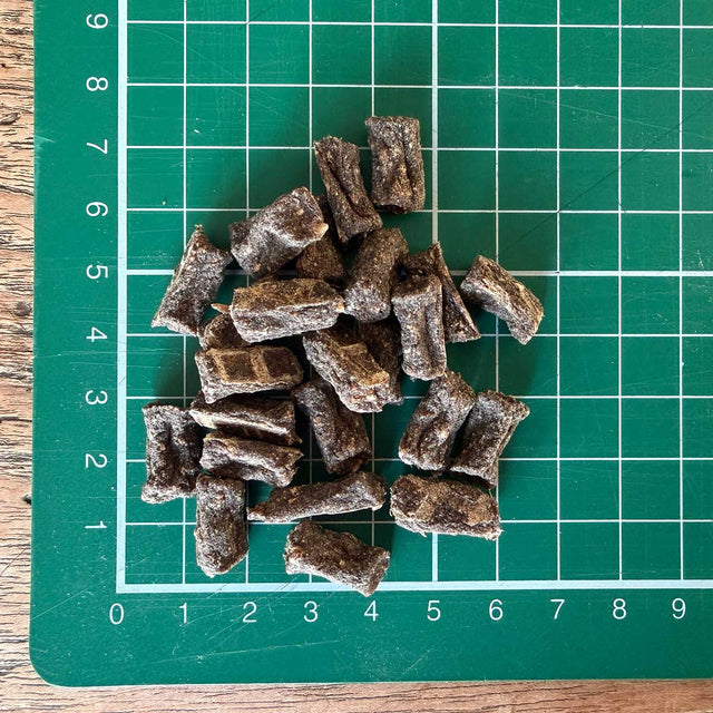 Hund von Eden BISS:CHEN Wild, 175g Fleischsnacks